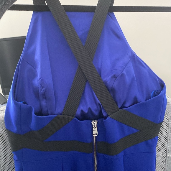 French connection. MIDI dress with front slit. Worn once. Excellent condition. - Picture 2 of 3